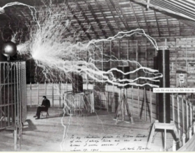 NIKOLA TESLA VÀ NHỮNG PHÁT MINH VĨ ĐẠI